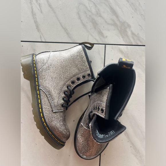 SILVER MULTICOLOR DR.MARTENS - Picture 8 of 9